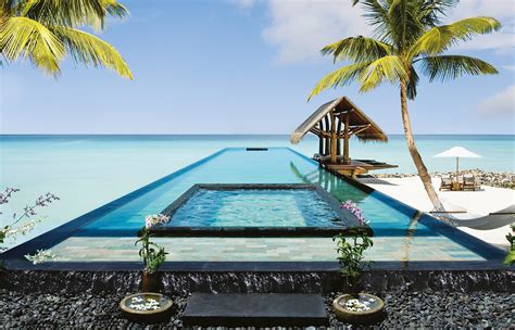 one&only reethi rah